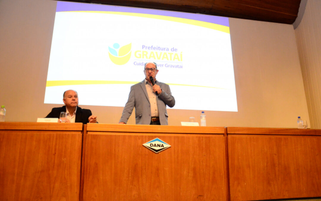 Programa de drenagem municipal e cidades tecnológicas são pautas principais em reunião do Codes