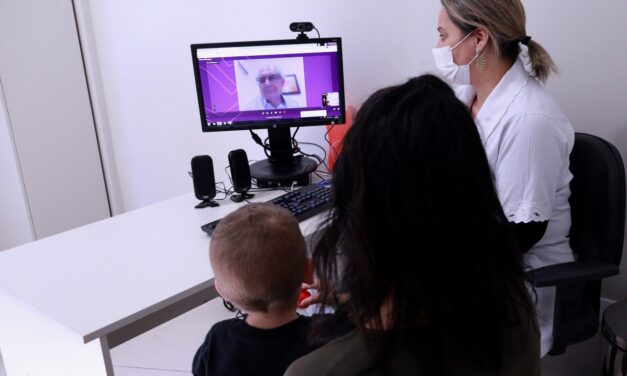 Gravataí inicia atendimentos de telemedicina em neuropediatria