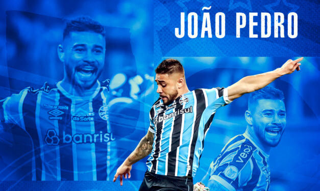 Grêmio renova vínculo com o lateral-direito João Pedro
