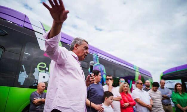 Porto Alegre terá 12 ônibus elétricos na frota a partir de 2024
