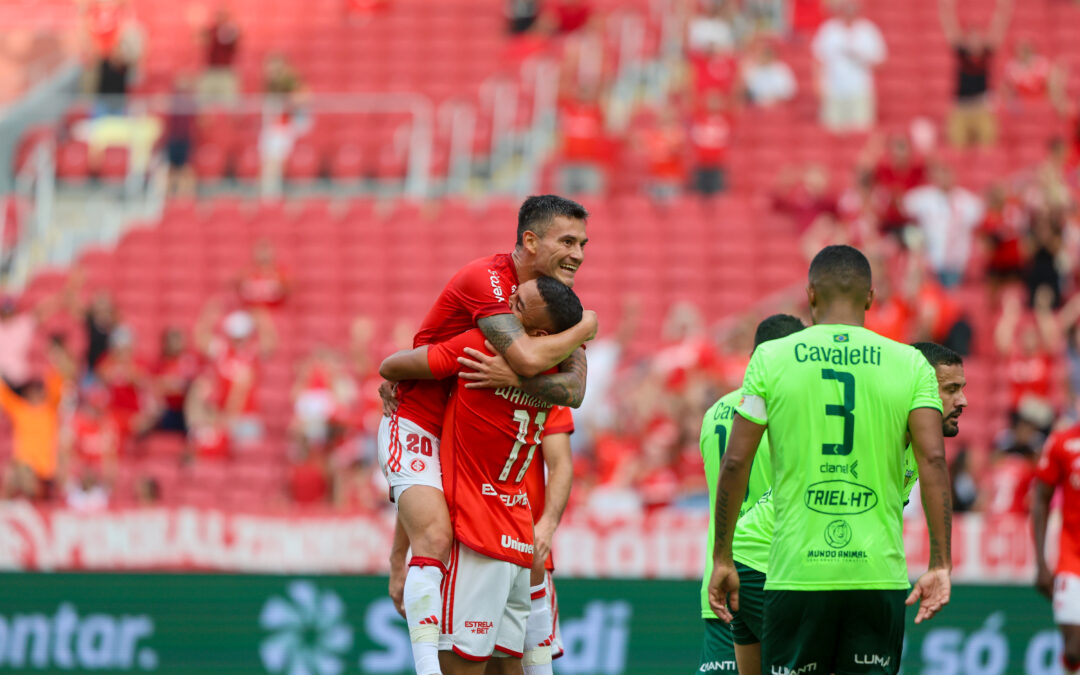 Aránguiz volta a balançar as redes após longo período