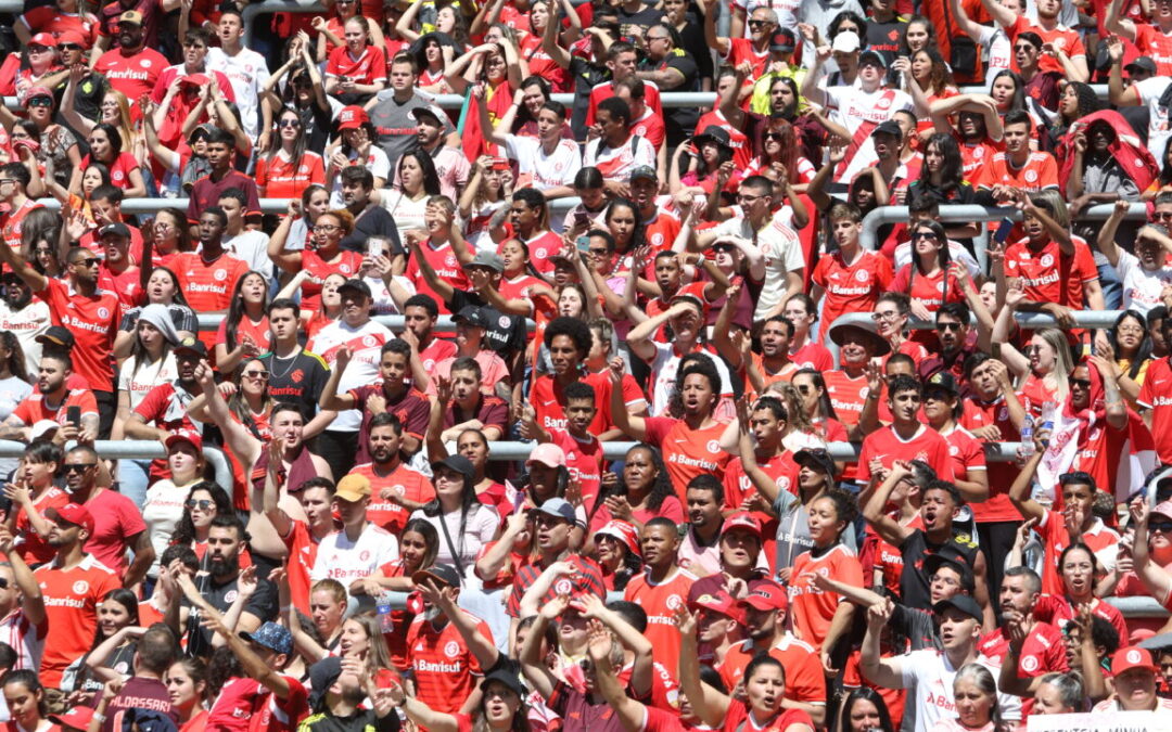 Gurias Coloradas estreiam na temporada neste domingo com promoção para sócios