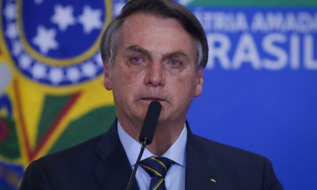 Bolsonaro pode ficar inelegível por mais de 30 anos se condenado