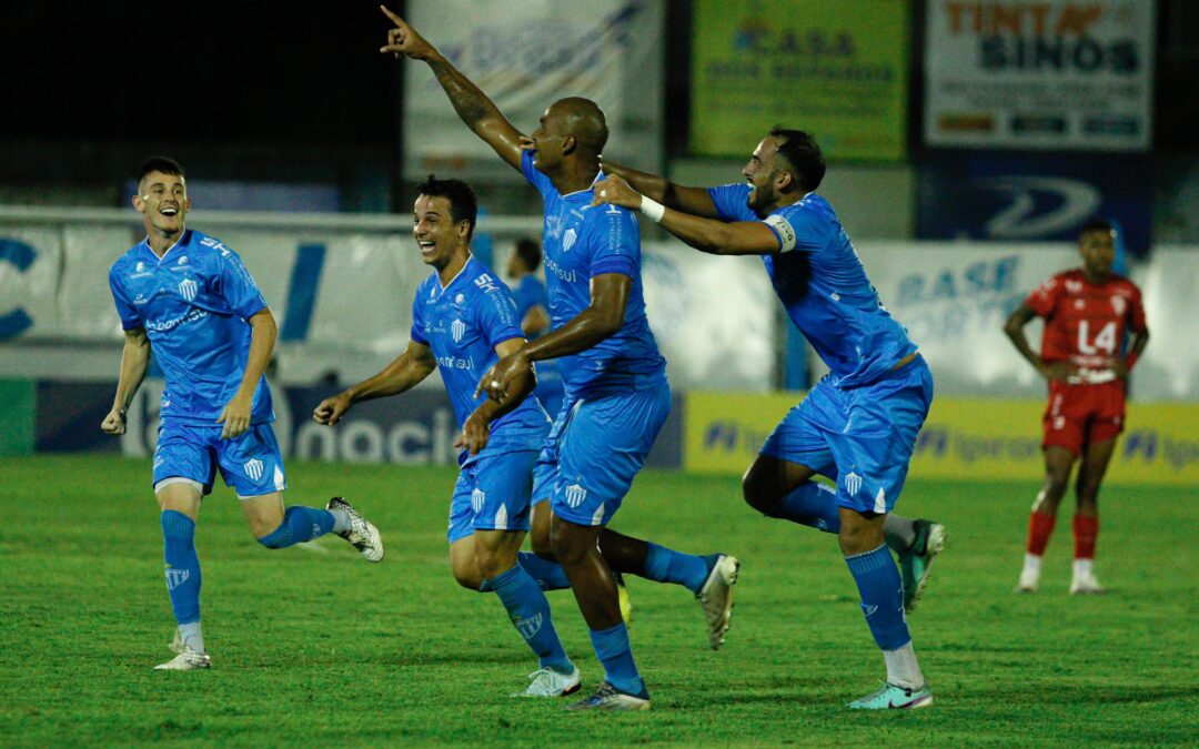 Novo Hamburgo faz promoção e leva sócios para confronto com o Grêmio
