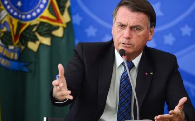Bolsonaro fica em silêncio em depoimento à PF sobre tentativa de golpe