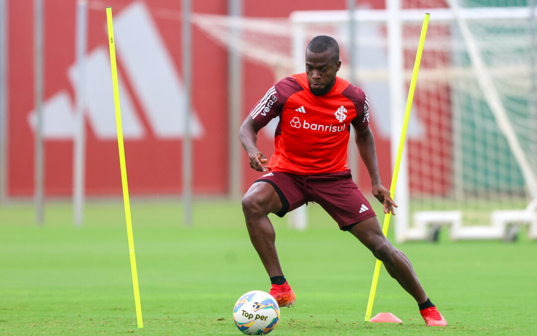 Com Rochet e Valencia participando das atividades, Inter inicia preparação para as quartas do Gauchão