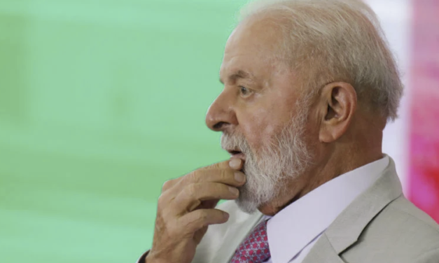 Governo Lula atinge pior avaliação após presidente comparar Israel com Holocausto, diz pesquisa