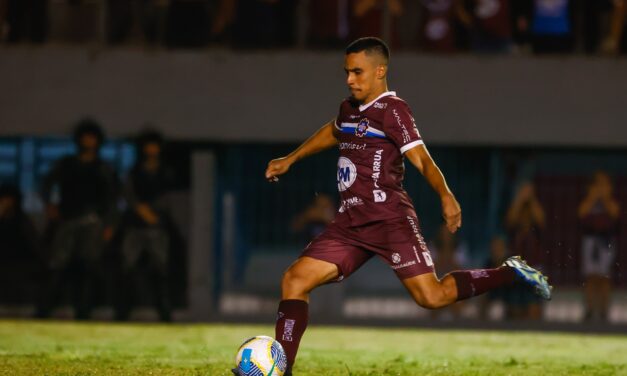 Dudu Mandai tem entorse no tornozelo e é duvida para encarar o Grêmio