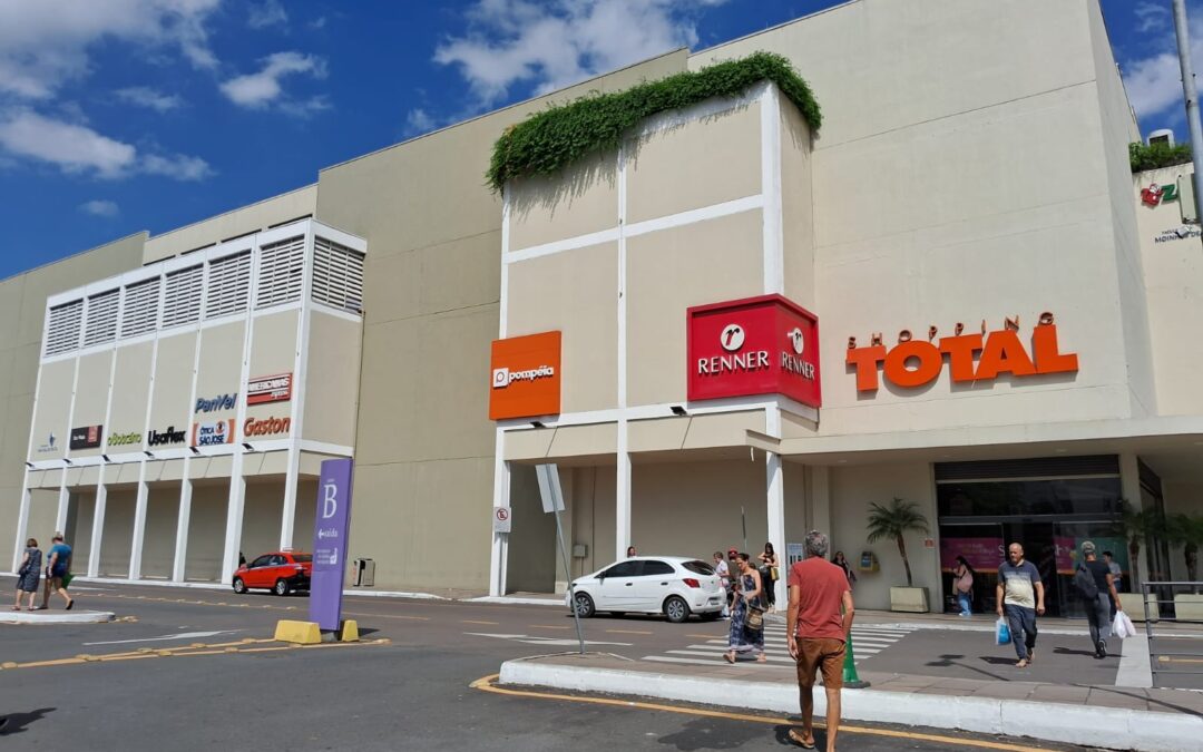 Loucura Total: promoções incluem cinema e praça de alimentação