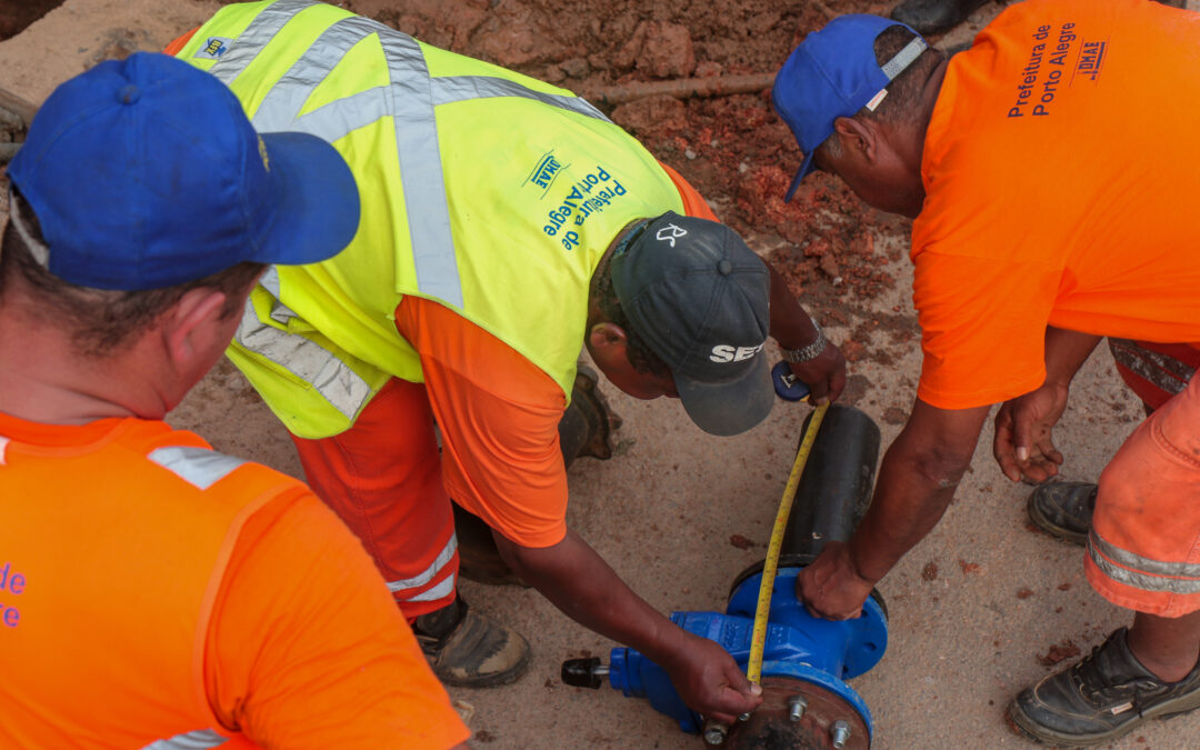 Mais de 40 bairros da capital devem ficar sem água na terça-feira